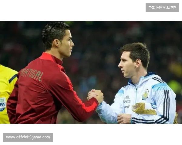 董方卓谈竞争压力:与C罗特维斯等球星抢位不易 董方卓谈竞争压力:与C罗特维斯等球星抢位不易